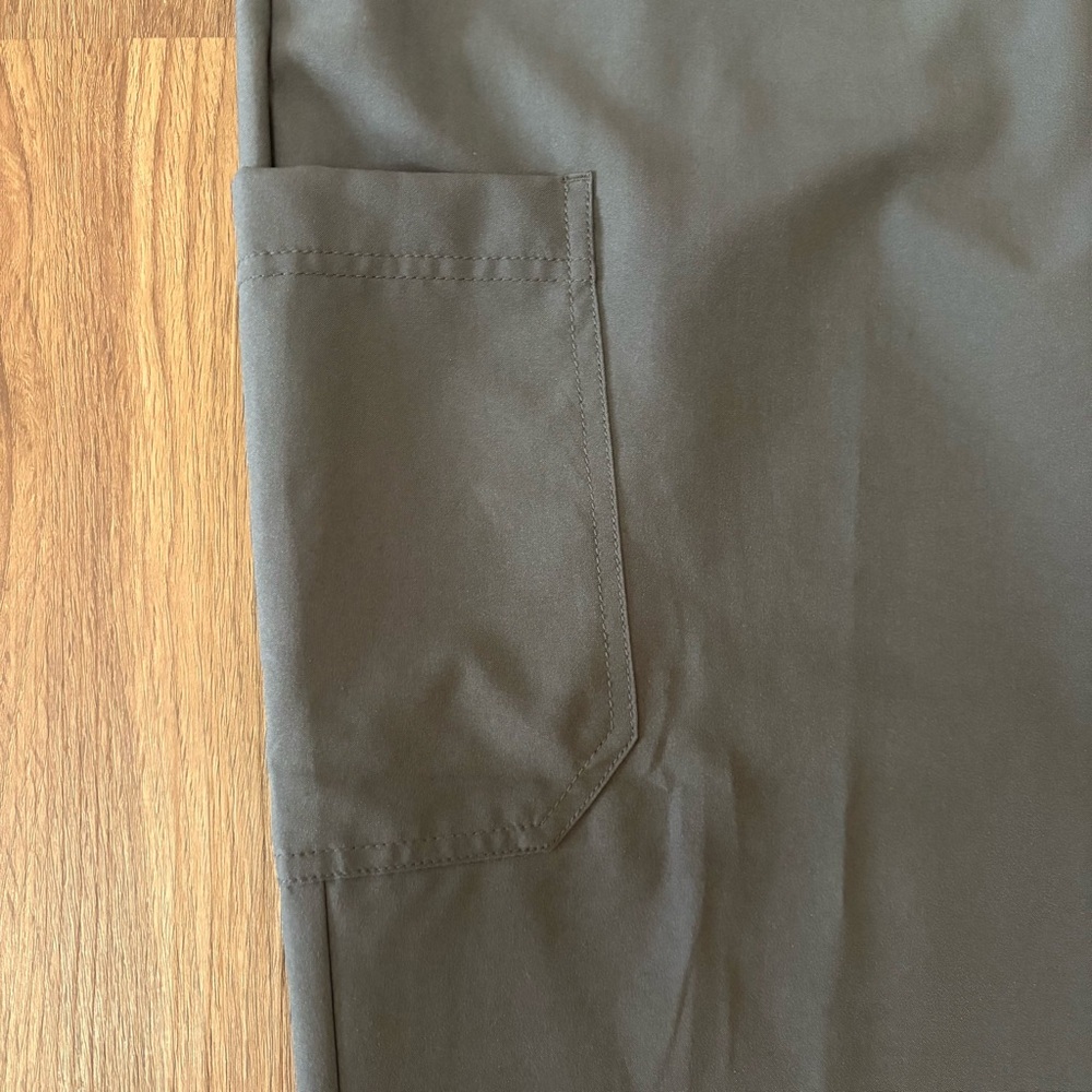 Momentum by Maevn Men's Fly Front Cargo Pant Scrubs Grey‎ XXL Stretch Waist - Picture 4 of 9